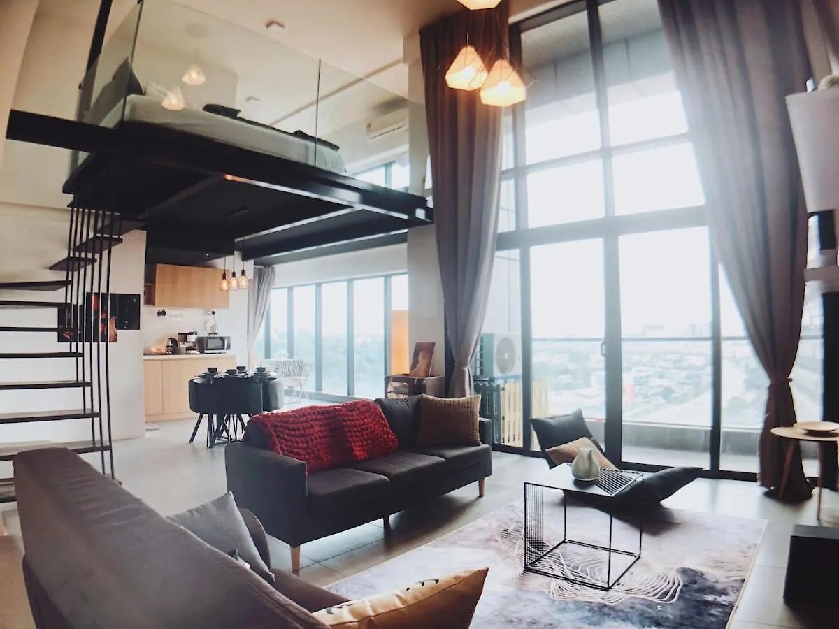 Cozy Totoro Loft Damansara With Wifi & Netflix Apartment Petaling Jaya Malaysia